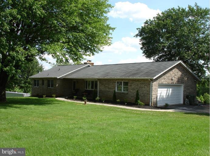 4710 Bartholow Rd, Sykesville, MD 21784 - photo 1