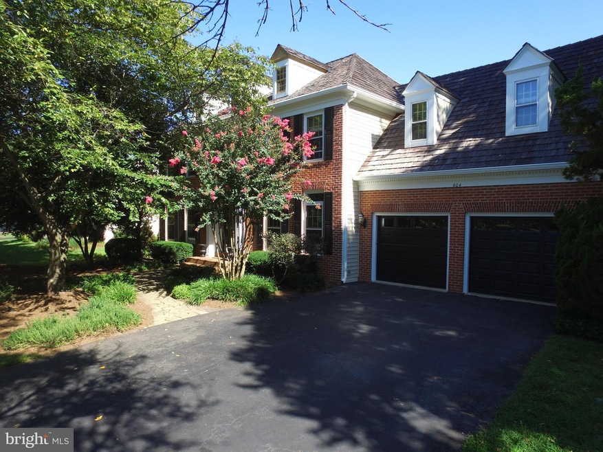 604 Cranwell Place SW, Leesburg, VA 20175 - photo 1