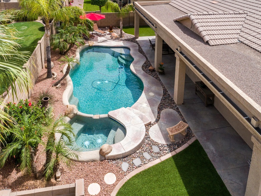 Private Pool