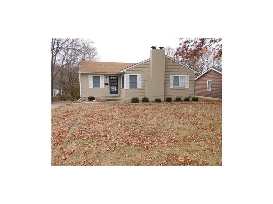 GREAT CURB APPEAL!