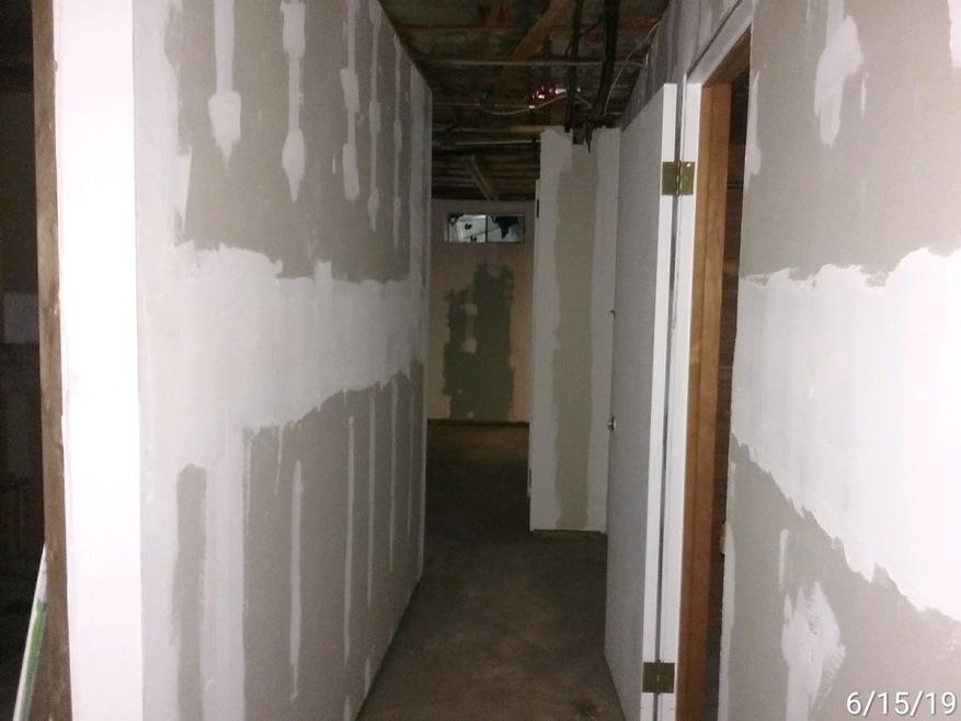 3333 Chatham Rd, Waukegan, IL 60087 - photo 1