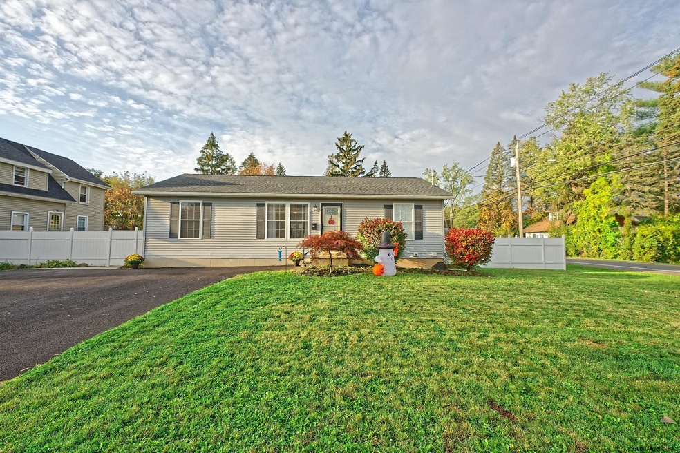 27 New Jersey Ave, Rensselaer, NY 12144 - photo 1