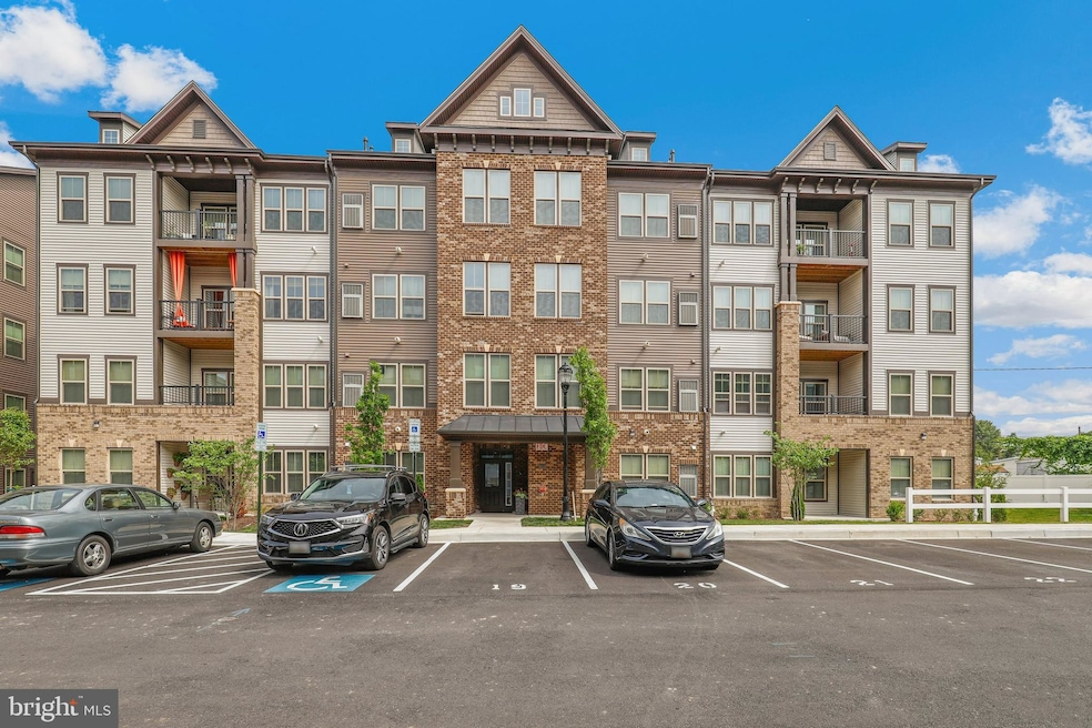 10110 Seattle Slew Ln unit M, Laurel, MD 20723 - photo 1