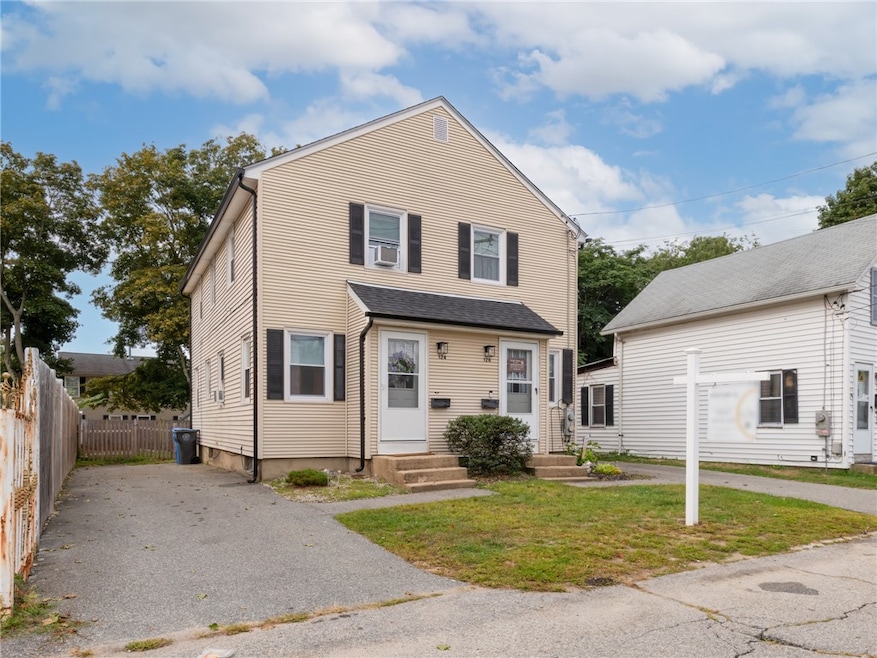 124 Pleasant St, Cranston, RI 02910 - photo 1