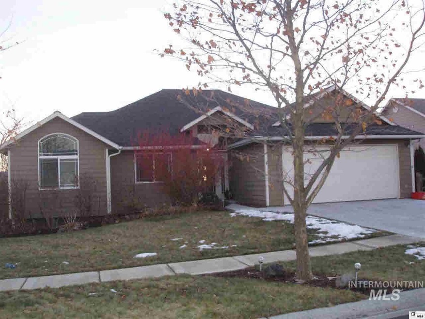 389 Pintail Ln, Moscow, ID 83843 - photo 1