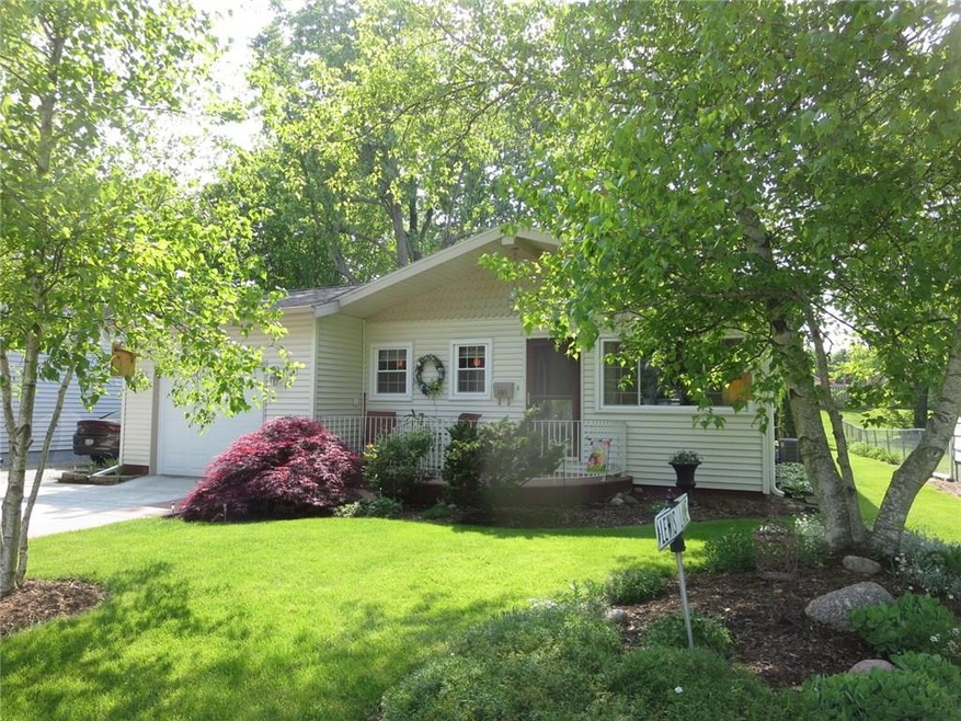 405 Lewis Ln, Covington, IN 47932 - photo 1