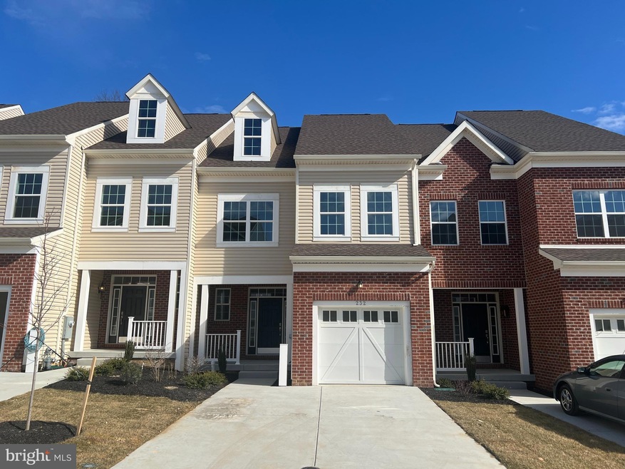 232 Grove View Dr, Hockessin, DE 19707 - photo 1