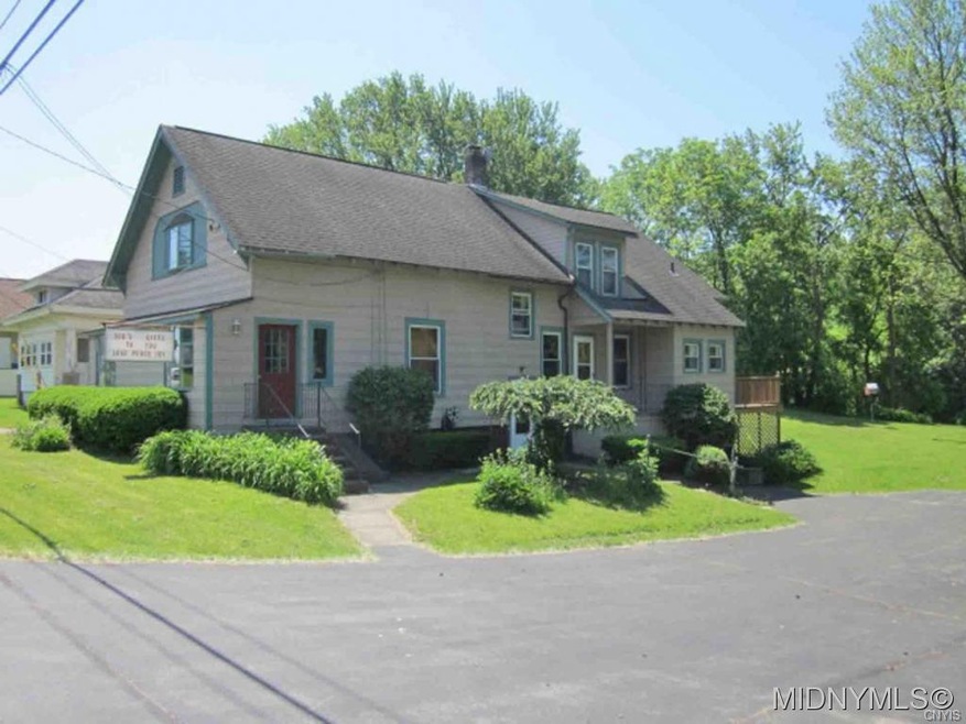 Welcome to 9112 River Rd Marcy