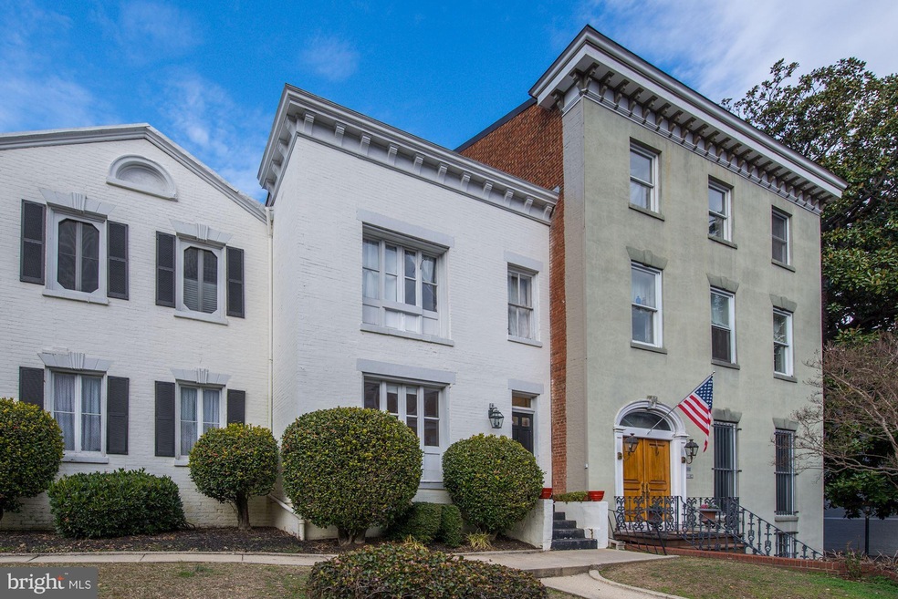 3237 N St NW unit 14, Washington, DC 20007 - photo 1