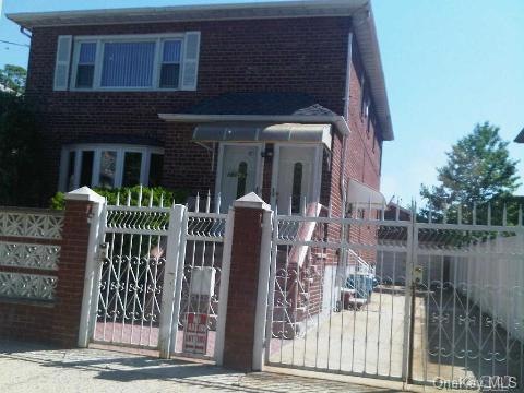 unlisted-address, Ozone Park, NY 11416 - photo 1