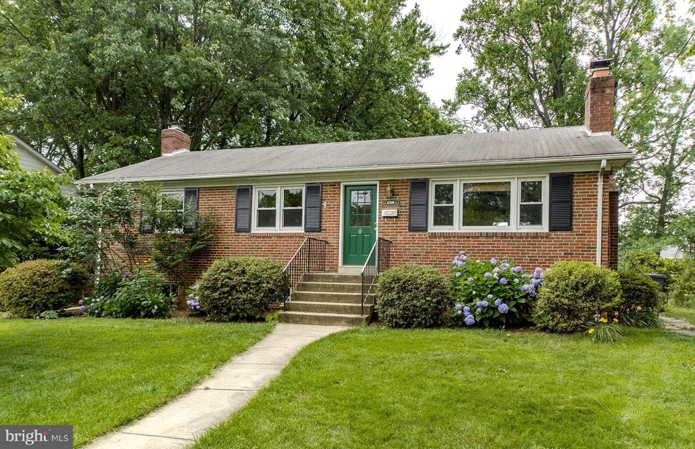 6709 Moly Dr, Falls Church, VA 22046 - photo 1
