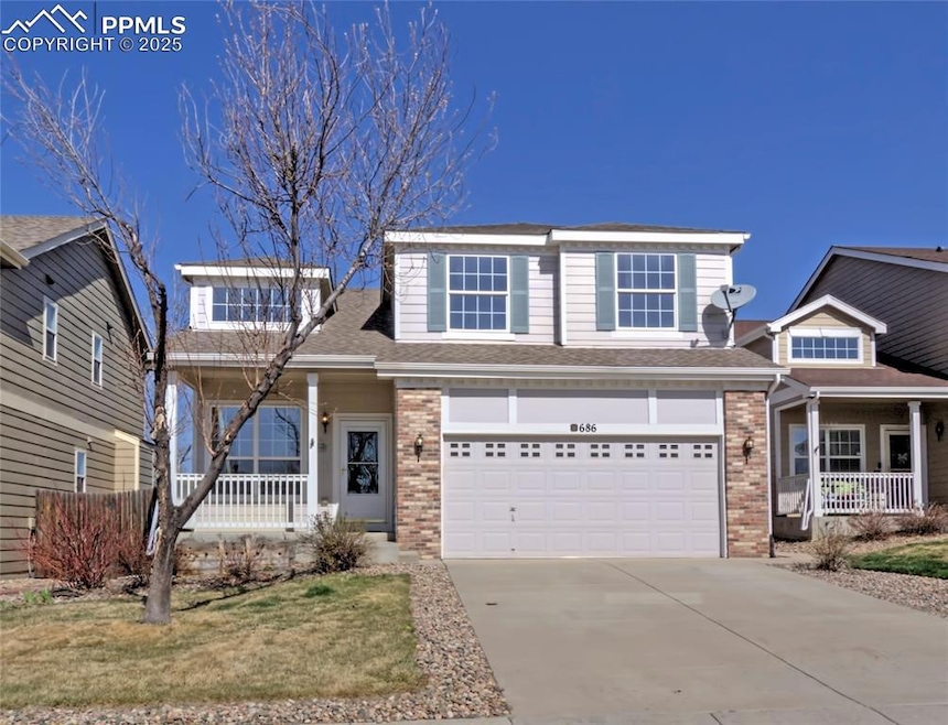 Two story home with 4 bedrooms/3 bathrooms is in m