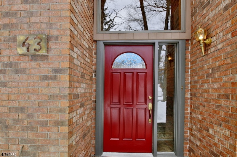 43 Shadyside Rd, Ramsey, NJ 07446 - photo 1