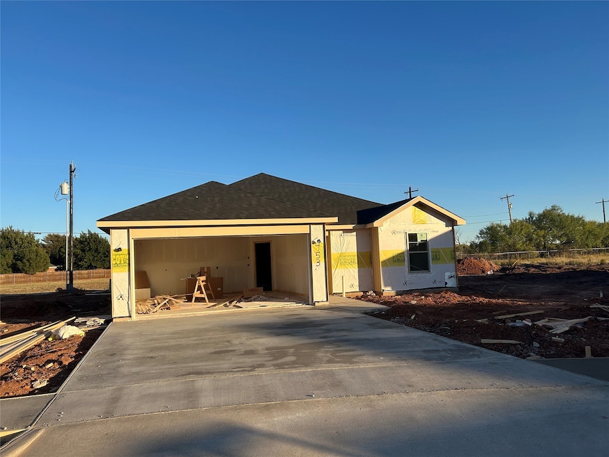 453 Waterloo Dr, Abilene, TX 79602 - photo 1