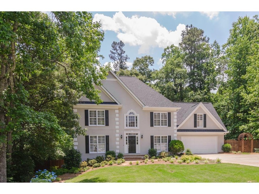 IMMACULATE HOME ON QUIET CUL-DE-SAC