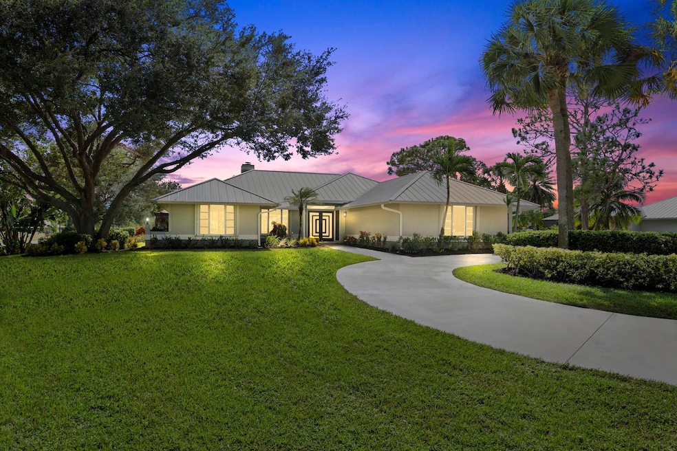 Under Contract $895,000