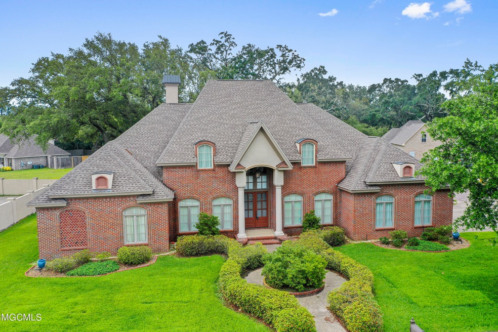 348 Goose Pointe Blvd Biloxi 39531