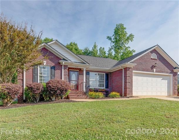 5109 Thornhill Dr, Gastonia, NC 28052 - photo 1