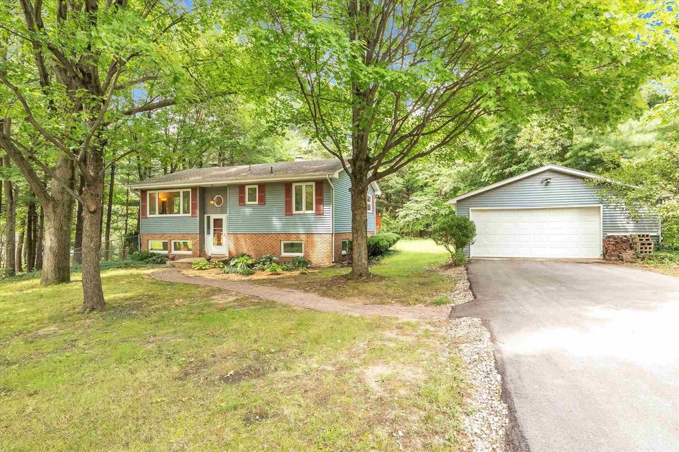 18787 Darden Rd, South Bend, IN 46637 - photo 1