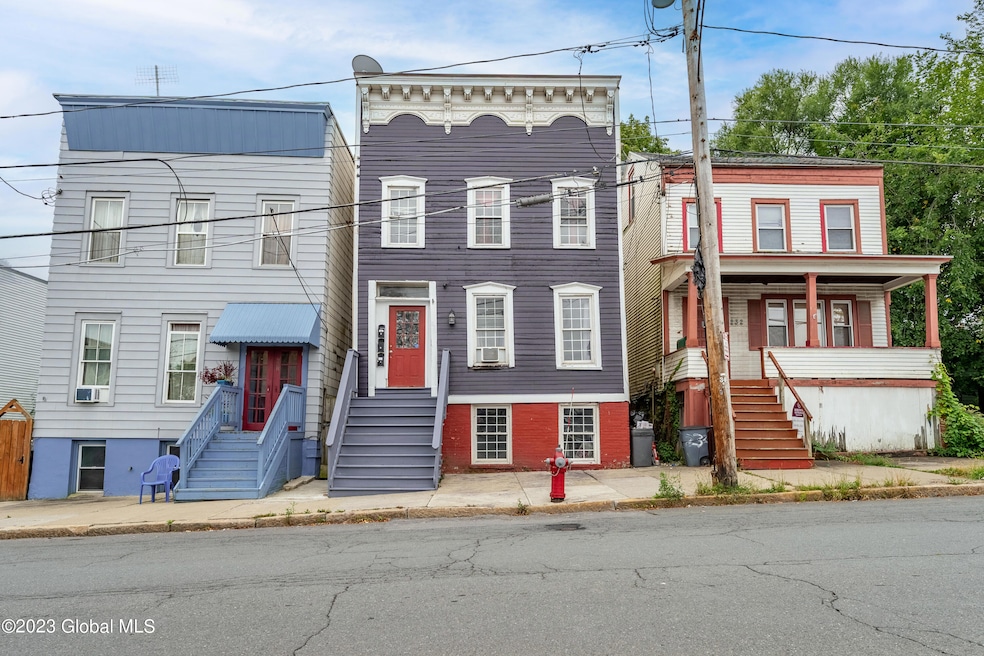 230 Myrtle Ave, Albany, NY 12202 - photo 1