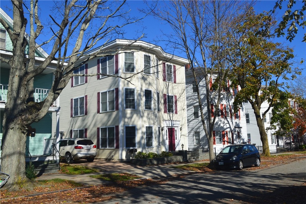 43 Oliver St, Bristol, RI 02809 - photo 1