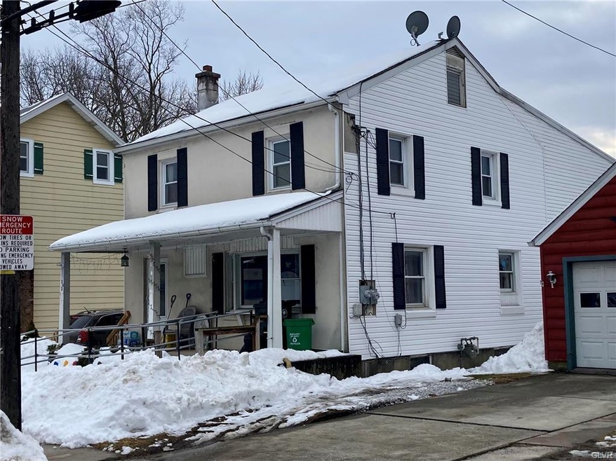 202 N Chestnut St, Bath, PA 18014 - photo 1