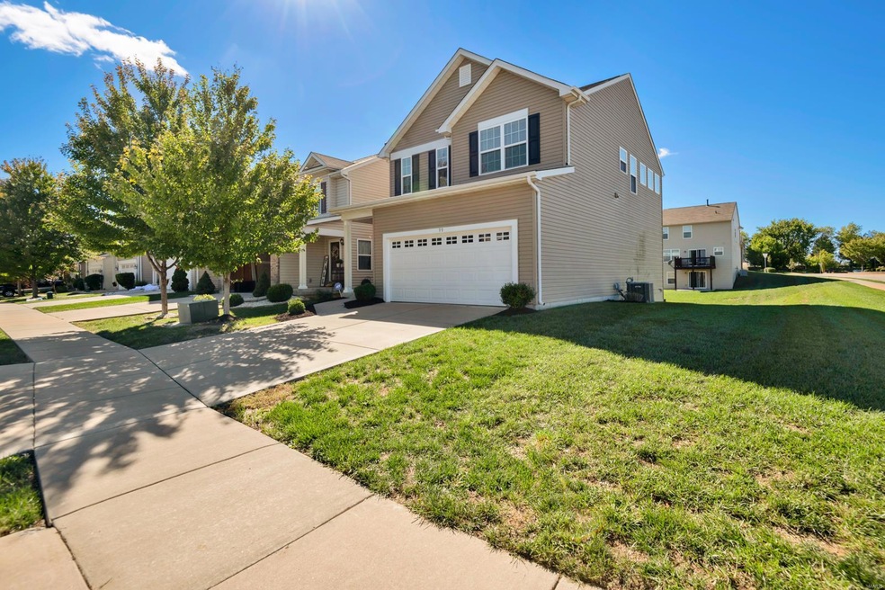 99 Shire Dr, Lake Saint Louis, MO 63367 - photo 1