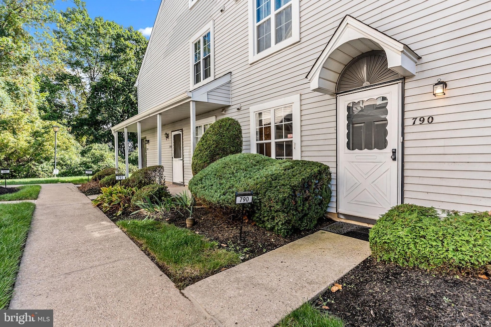 790 E Parker St unit A1, Langhorne, PA 19047 - photo 1