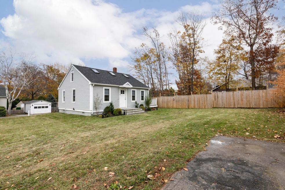 31 Wintergreen St._020