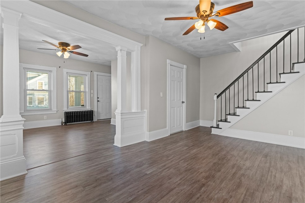 38 Arthur St, West Warwick, RI 02893 - photo 1