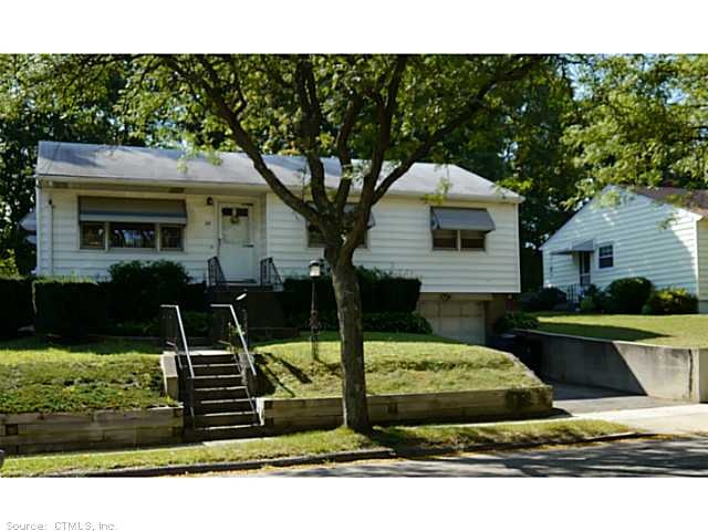 64 Highview Ln, New Haven, CT 06513 - photo 1