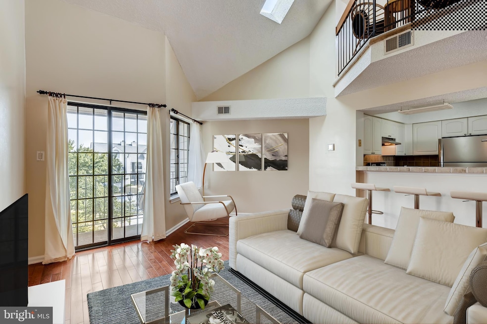 14114 Lauren Ln unit 27C, Laurel, MD 20707 - photo 1