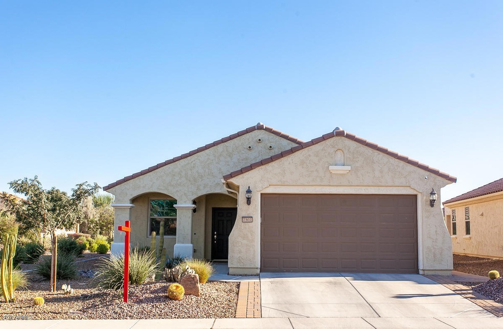 7302 W Cinder Brook 01