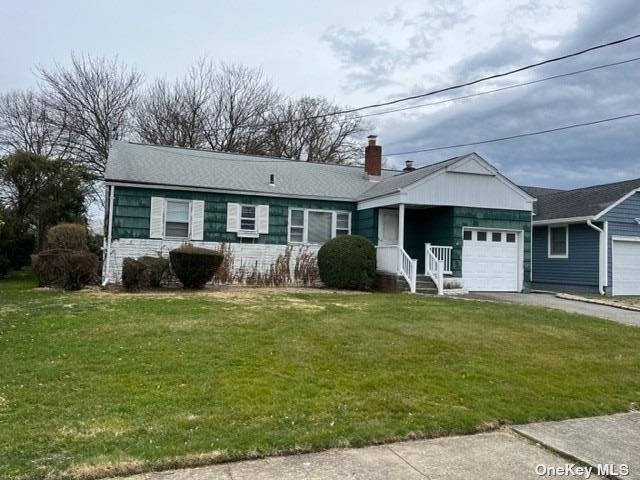 1087 Ott Ln, Merrick, NY 11566 - photo 1