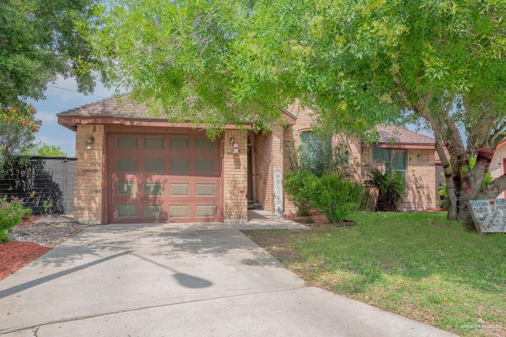 3208 Campanario Cir, Edinburg, TX 78539 - photo 1