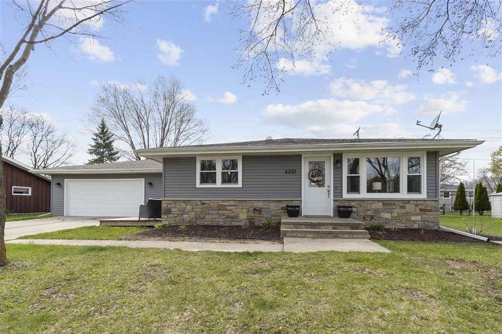 Welcome to 2301 N Eugene St!