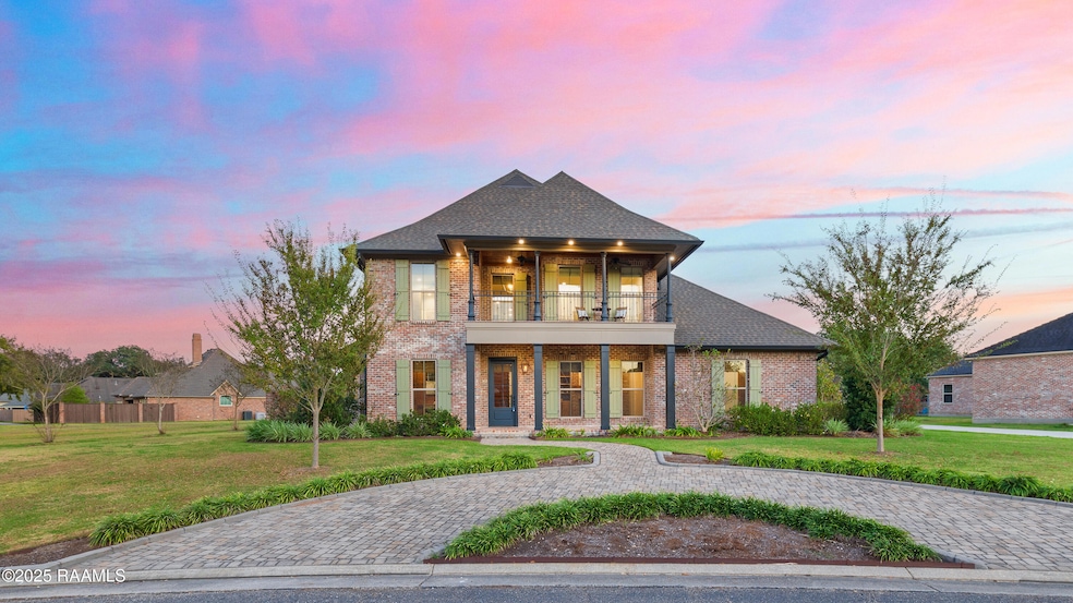 For Sale $799,000 • Co-Listing Agent