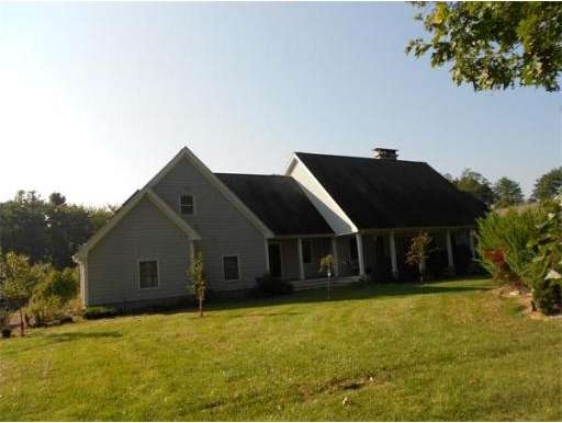 56 Mill Ln, Seabrook, NH 03874 - photo 1