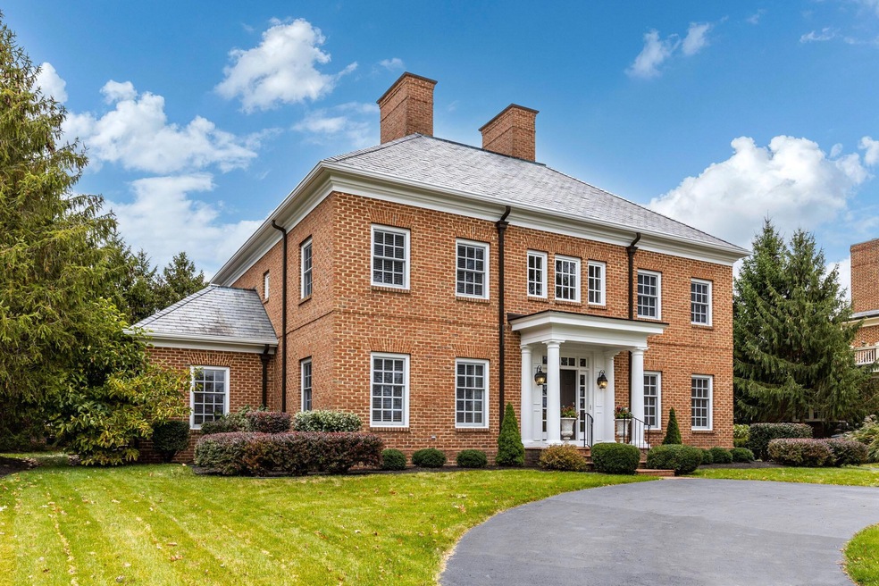 2022-10-19 4945 Yantis Dr 10
