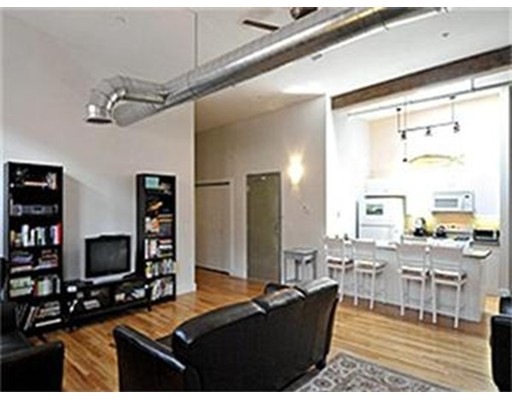 13 Willow St unit 502, Lynn, MA 01901 - photo 1