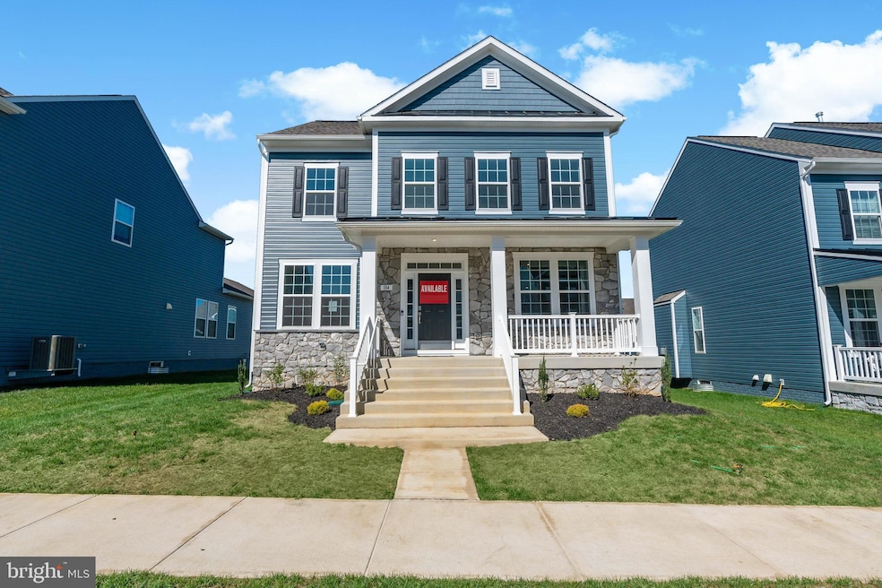 Sold $499,990 • Co-Listing Agent