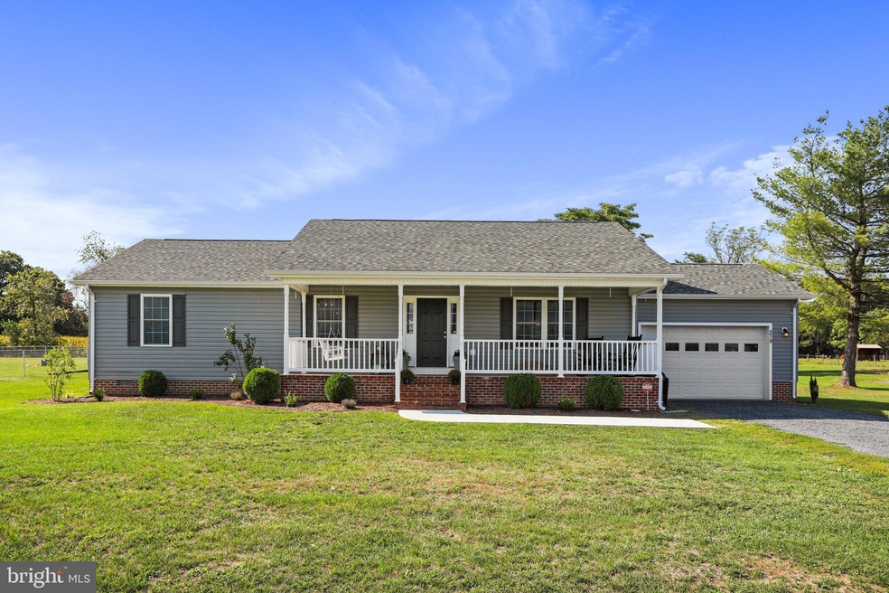 279 Frogtown Ln, Edinburg, VA 22824 - photo 1