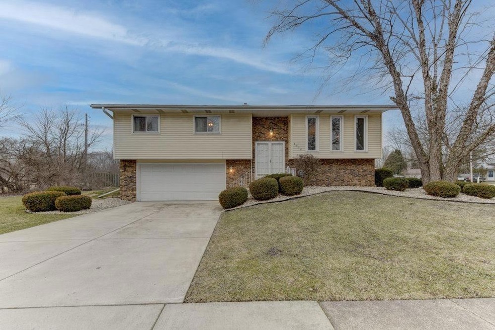 9858 Mckinley St, Crown Point, IN 46307 - photo 1