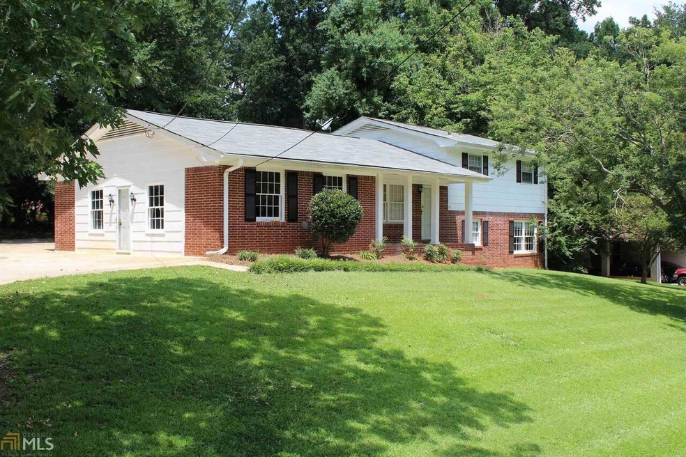 6599 Peacock Blvd, Morrow, GA 30260 - photo 1