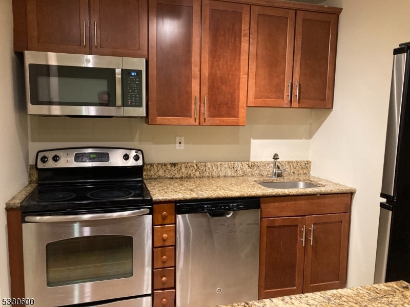 For Rent $2,095/month