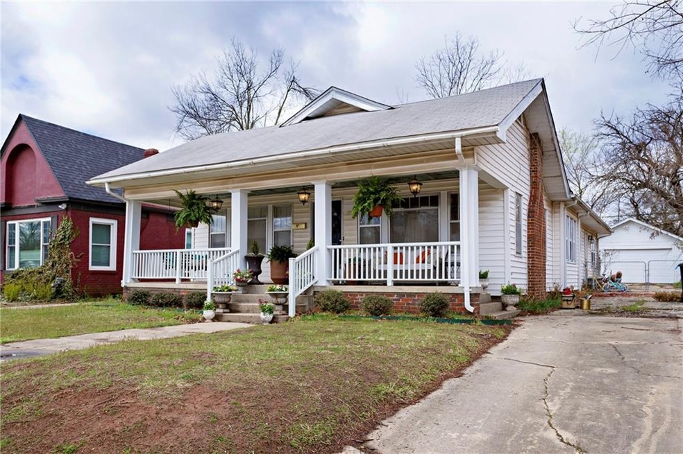 1606 N Broadway Ave, Shawnee, OK 74804 - photo 1