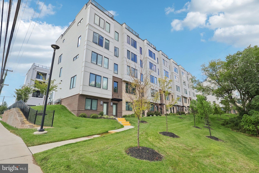 612 Brewster Aly unit 74, King of Prussia, PA 19406 - photo 1