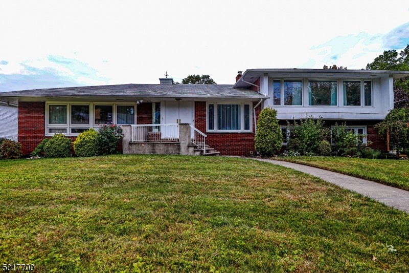 400 Morristown Rd, Linden, NJ 07036 - photo 1