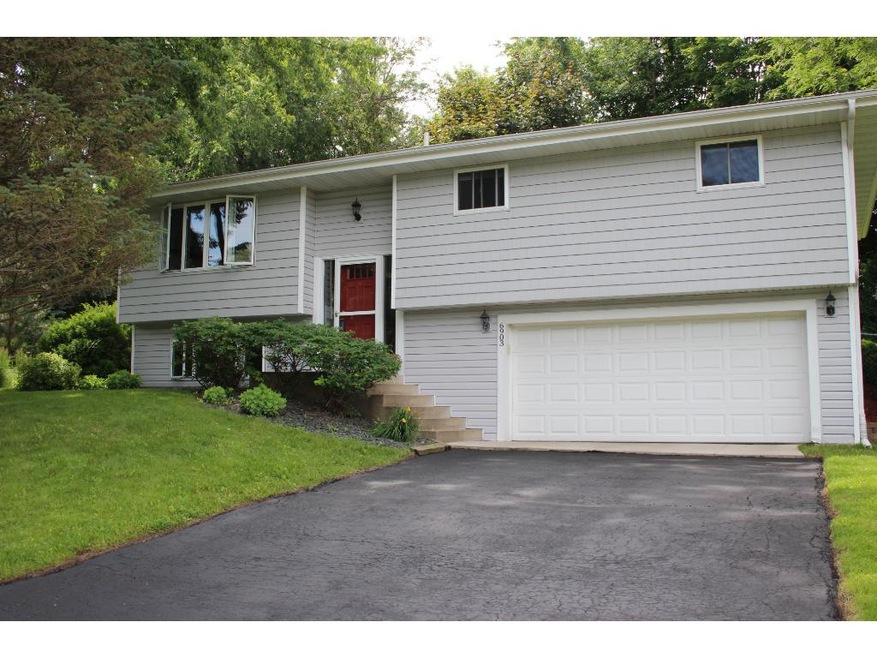 Welcome Home 6903 Crest Dr.