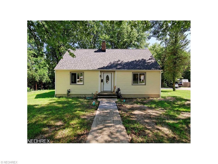 1,774-sqft Cape Cod plus a 1,014-sqft basement fin